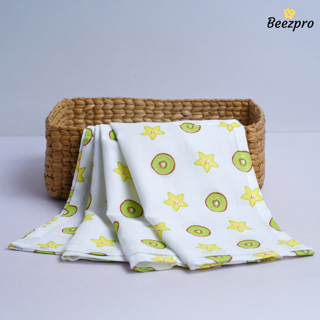 Organic Cotton Muslin Swaddle Kiwi Star Delight